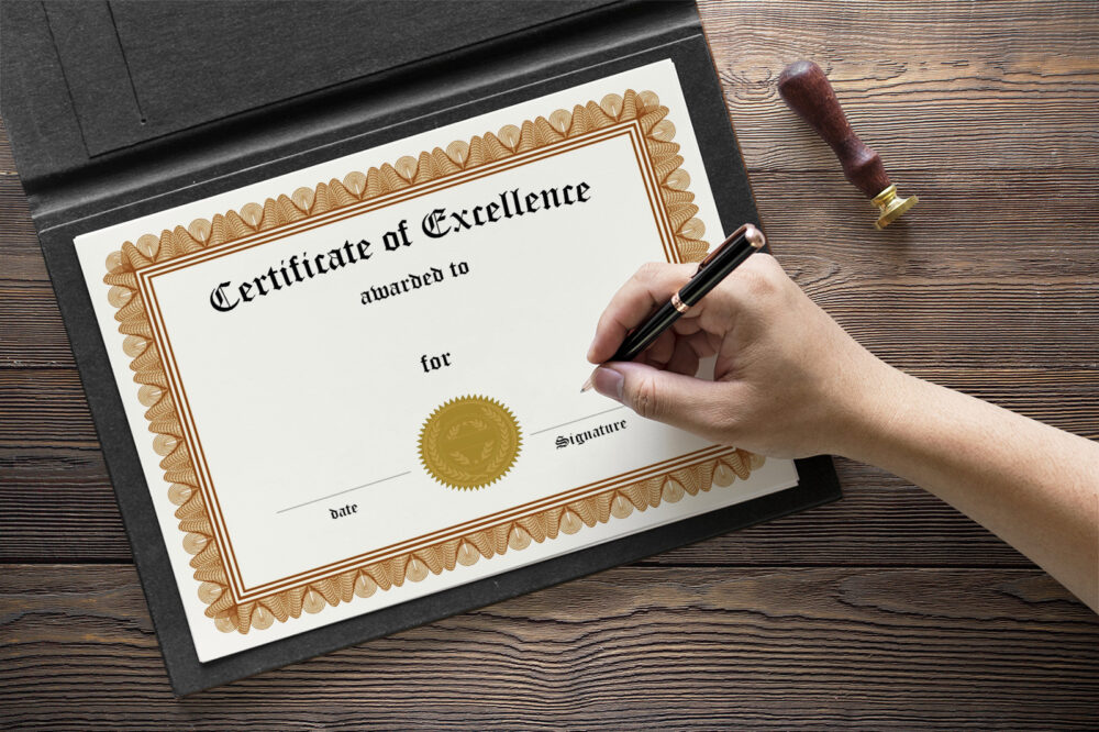 Certificados, diplomas, impresión de certificados, impresión de diplomas, certificados personalizados, diplomas personalizados, papel pergamino, papel texturizado, hot stamping, grabado en seco, diseño de certificados, diseño de diplomas, reconocimiento, logros, participación, eventos, instituciones educativas, empresas,