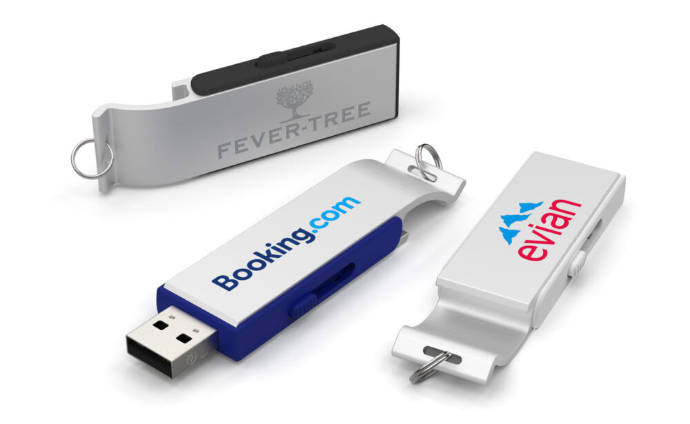 memorias USB personalizadas, periféricos personalizados, regalos tecnológicos, material promocional digital, accesorios de computadora promocionales.
